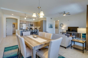 Modern Fort Myers Condo Rental about 5 Mi to Beach!